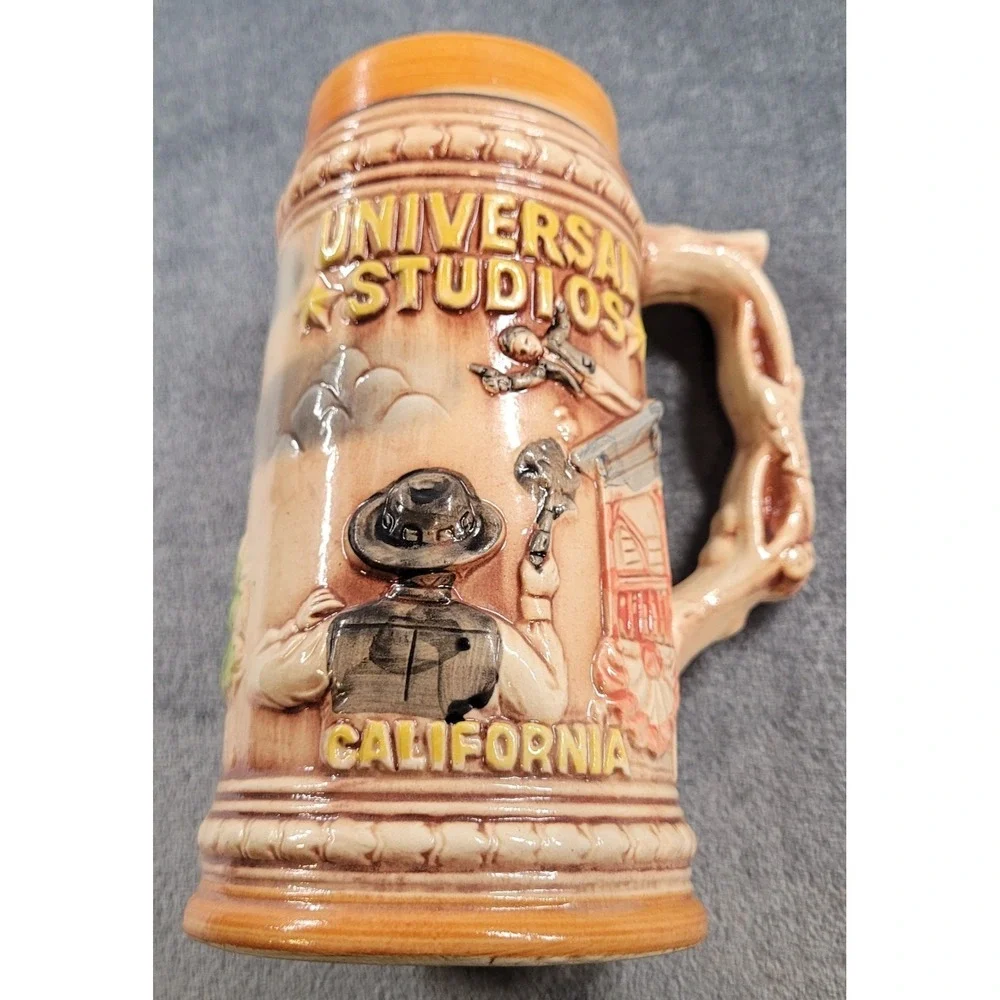 Vintage Souvenir Universal Studios Hollywood CA‎ Collapsing Bridge Beer Stein